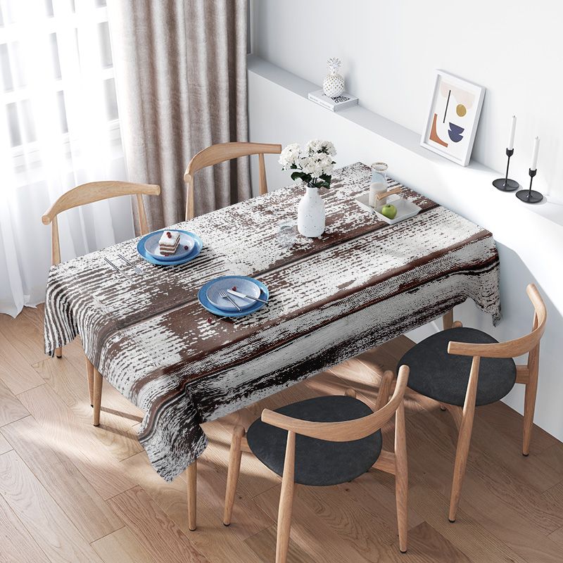 Kids Outdoor Dining Table - ชุดโต๊ะรับประทานอาหารไม้พร้อมเก้าอี้เข้าชุด โดดเด่นด้วยผ้าปูโต๊ะลายทางสีขาวสีน้ําตาลชนบท เหมาะสําหรับสไตล์การตกแต่งบ้าน!