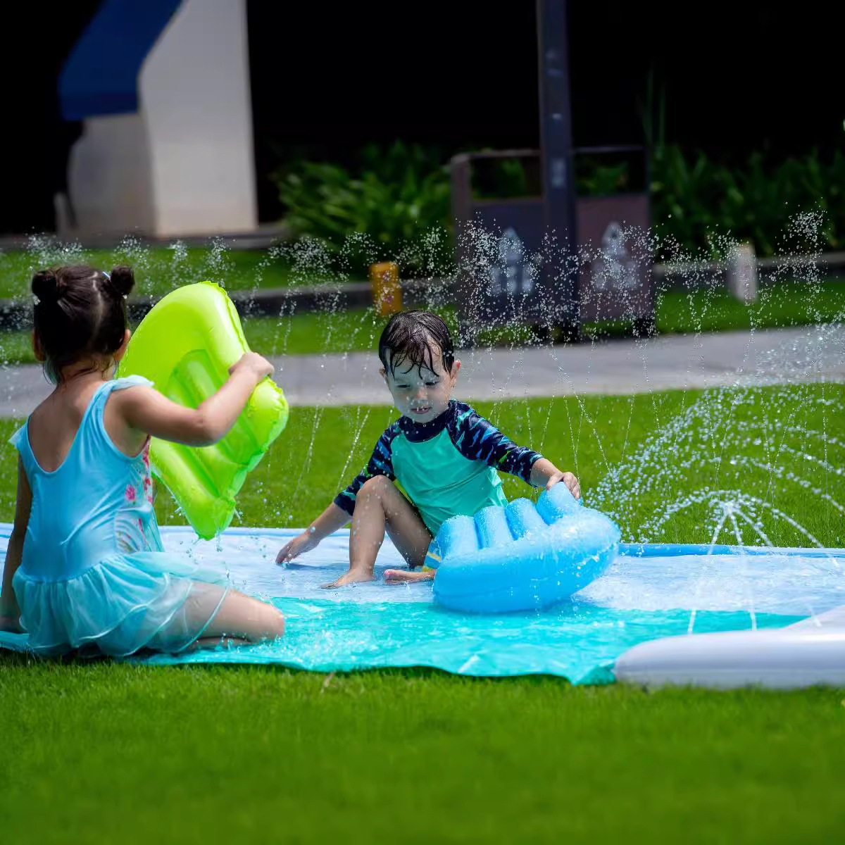 แผ่นสไลเดอร์น้ำรูปฉลามแบบอินเท - Kids Outdoor Mat บทวิจารณ์และราคา